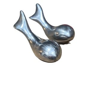 Set of 2 Hoselton Sculptures Aluminum Whales #300 #302